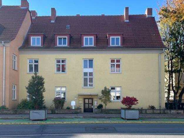 Wohnung zur Miete 546 € 2,5 Zimmer 49,8 m² frei ab 10.08.2026 Clara-Zetkin-Straße 79 Daberstedt Erfurt 99099