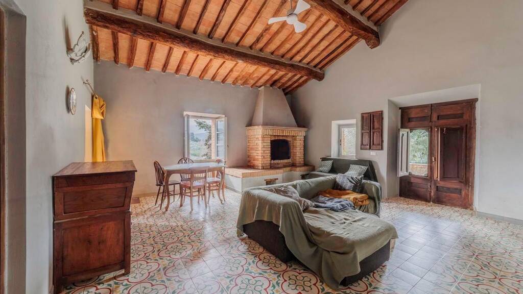 Wohnung zum Kauf 250.000 € 3 Zimmer 119 m² frei ab sofort Poggibonsi 53036