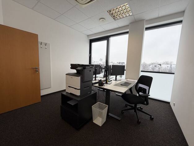 Bürofläche zur Miete provisionsfrei 743 € 38 m² Bürofläche Ritter-von-Schoch-Straße Schönbrunn Landshut 84036