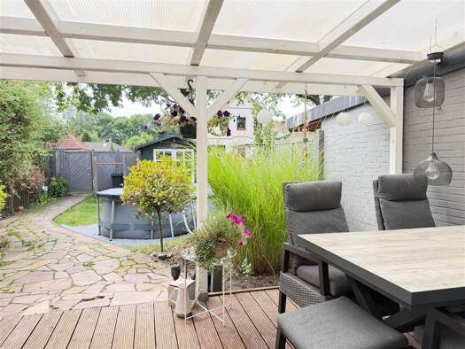 Reihenmittelhaus zum Kauf 319.000 € 5 Zimmer 110 m² 173 m² Grundstück frei ab 01.12.2026 Schafkoven/Donneresch Delmenhorst 27751