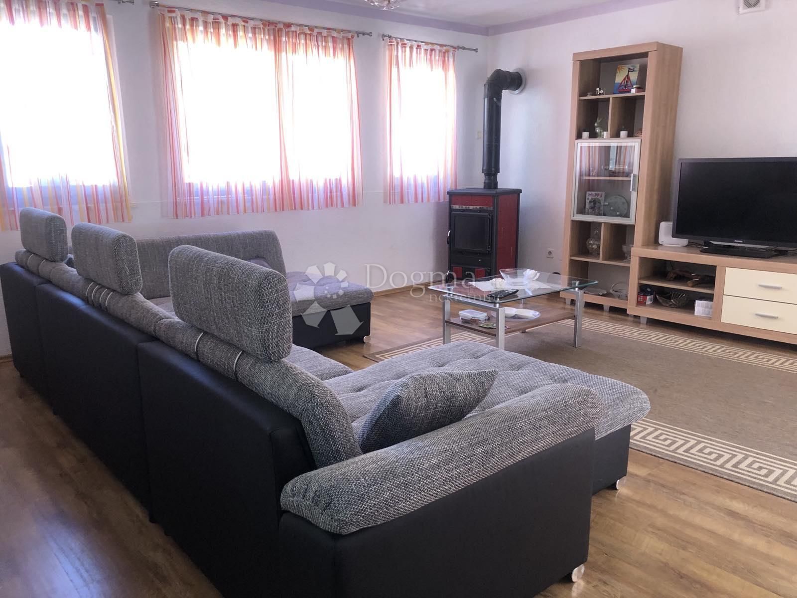 Wohnung zum Kauf 270.000 € 4 Zimmer 115 m²<br/>Wohnfläche 1.<br/>Geschoss Trsat 51000