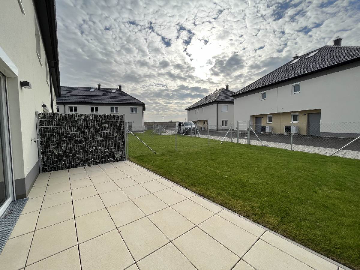 Reihenmittelhaus zum Kauf 550.000 € 5 Zimmer 122,5 m²<br/>Wohnfläche Unterwaltersdorf 2442