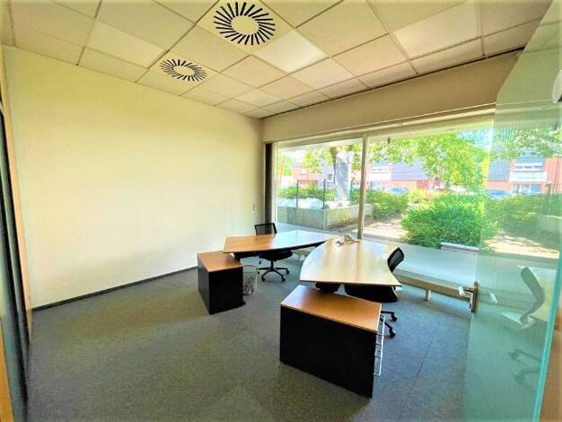 Bürofläche zur Miete provisionsfrei 379 € 36 m² Bürofläche Königsberger Platz Rheindorf Leverkusen 51371