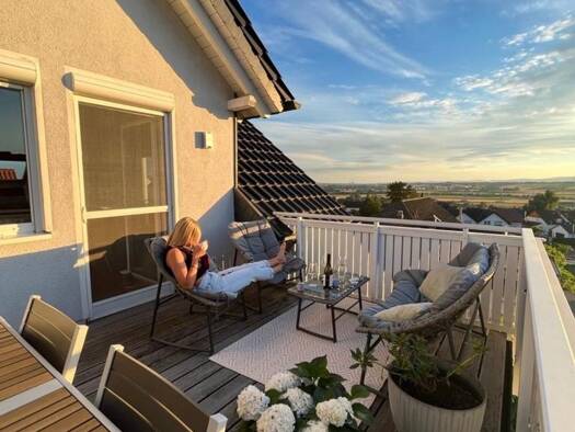 Maisonette zur Miete 2.200 € 5 Zimmer 153 m² Geschoss 1/3 frei ab 01.01.2027 Klein-Karben Karben 61184