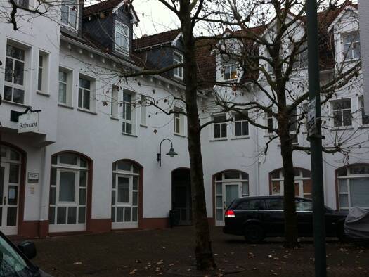 Wohnung zur Miete 680 € 2 Zimmer 67 m² Geschoss 1/2 frei ab 01.12.2026 Frankfurter Str. 2a Kilianstädten Schöneck 61137