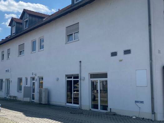 Wohnung zur Miete 900 € 4 Zimmer 95 m² Geschoss 1/2 frei ab 01.10.2026 Reichertshofen Reichertshofen 85084