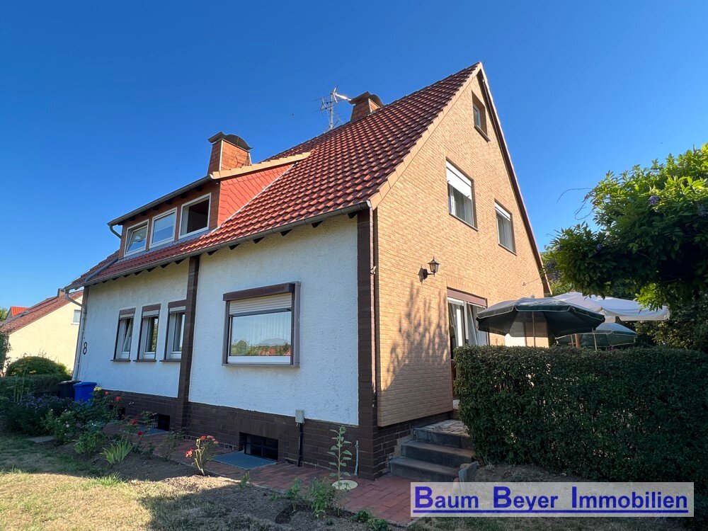 Mehrfamilienhaus zum Kauf 275.000 € 6 Zimmer 155 m²<br/>Wohnfläche 1.080 m²<br/>Grundstück Esebeck Göttingen-Esebeck 37079