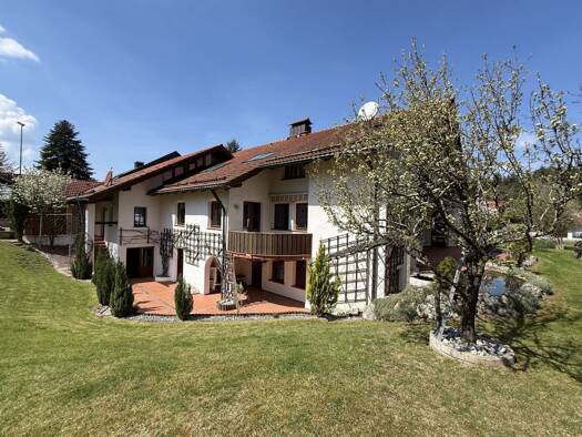 Einfamilienhaus zum Kauf 725.000 € 13 Zimmer 282 m² 1.170 m² Grundstück Waldkraiburg Waldkraiburg 84478