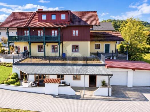 Mehrfamilienhaus zum Kauf 849.000 € 13 Zimmer 295 m² 970 m² Grundstück Kirchheim Tittmoning 84529