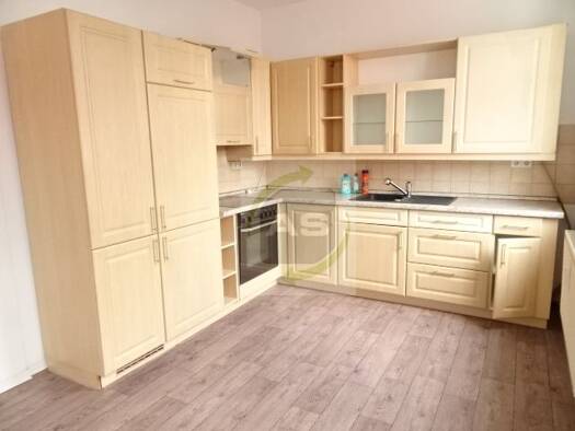 Wohnung zur Miete 299 € 2 Zimmer 51 m² 1. Geschoss frei ab sofort Neudörfler Straße 22 Niederplanitz Zwickau 08062