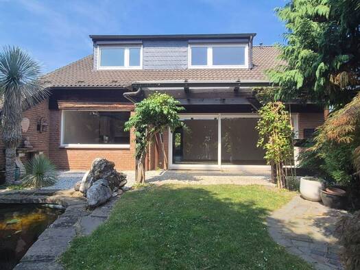 Haus zum Kauf 889.000 € 8 Zimmer 270 m² 1.300 m² Grundstück Bergisch Neukirchen Leverkusen 51381