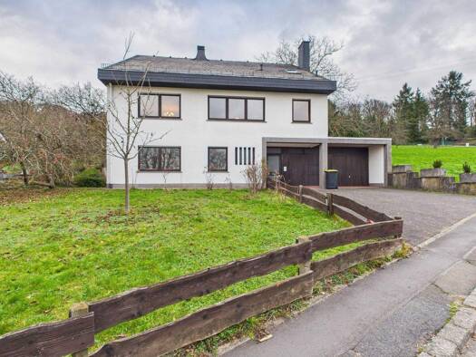 Einfamilienhaus zum Kauf 349.000 € 10 Zimmer 245 m² 801 m² Grundstück Seibersbach 55444