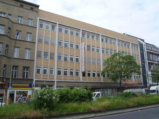 Außenstellplatz zur Miete 100 € Müllerstraße 153 a- 154 Wedding Berlin 13353