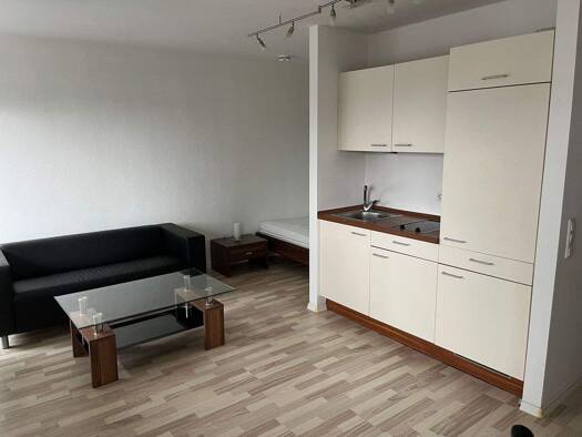 Studio zur Miete 480 € 1 Zimmer 33 m² 1. Geschoss frei ab sofort Innenstadt Fürth 90762