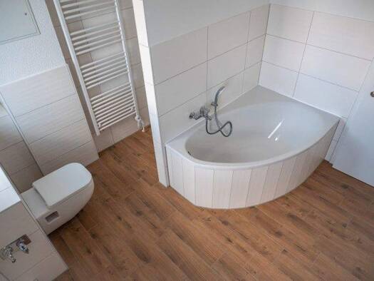 Wohnung zur Miete 846 € 4 Zimmer 107,1 m² EG frei ab 01.04.2026 Heinrich-Schütz-Str. 104 Sonnenberg Chemnitz 09130