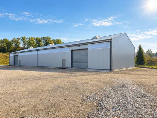 Lagerhalle zur Miete - Erstbezug 3.750 € 750 m² Lagerfläche teilbar ab 225 m² Derndorf Kirchheim in Schwaben 87757
