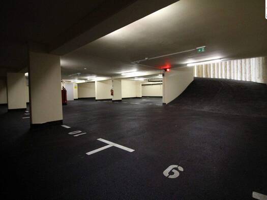 Tiefgaragenstellplatz zur Miete 70,50 € Schützplatz Wien 1140
