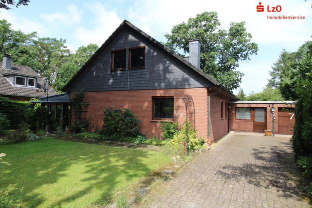 Einfamilienhaus zum Kauf 250.000 € 4 Zimmer 130 m² 1.215 m² Grundstück Hatterwüsting II Hatten 26209