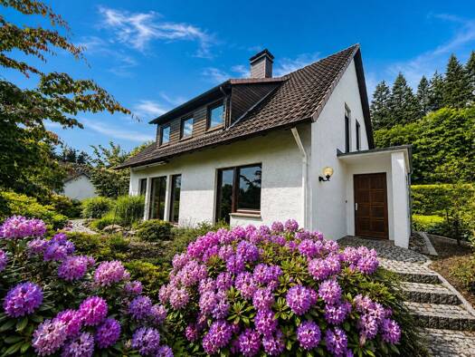 Einfamilienhaus zum Kauf 390.000 € 4 Zimmer 140 m² 1.320 m² Grundstück Eschenbruch Blomberg / Eschenbruch 32825
