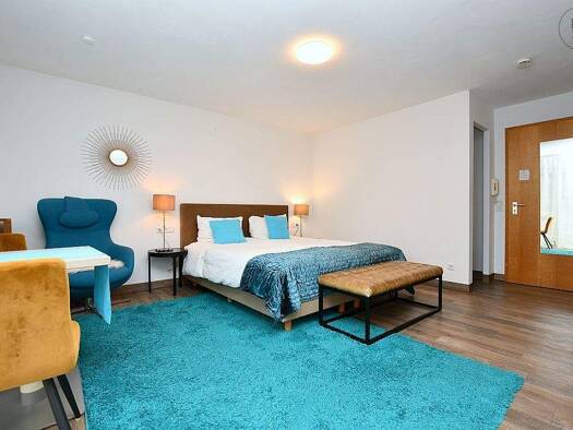 Wohnung zur Miete 1.380 € 1 Zimmer 35 m² 2. Geschoss frei ab sofort Plochingen 73207