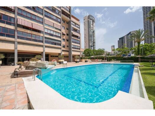 Wohnung zum Kauf 298.000 € 2 Zimmer 81 m² 15. Geschoss >Carrer del Secretario Juan Antonio Baldovi > Benidorm 03502