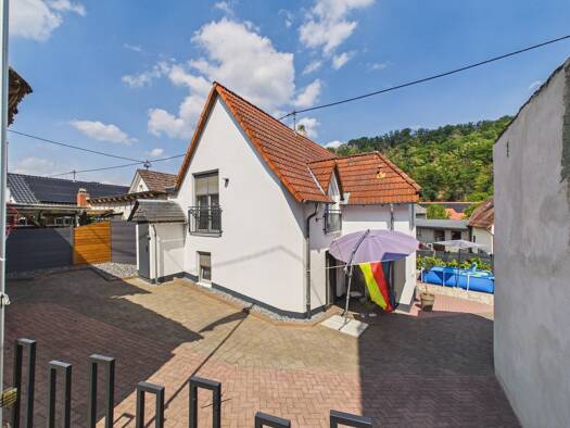 Einfamilienhaus zum Kauf 349.000 € 4 Zimmer 115 m² 335 m² Grundstück frei ab 01.10.2026 Kransberg Usingen 61250