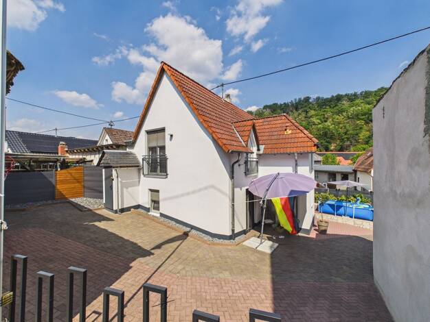 Einfamilienhaus zum Kauf 349.000 € 4 Zimmer 115 m² 335 m² Grundstück frei ab sofort Kransberg Usingen 61250