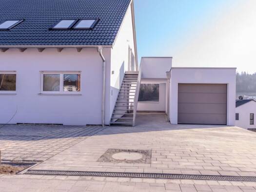 Wohnung zur Miete 820 € 3 Zimmer 67 m² frei ab 01.02.2027 Wörth Wörth an der Donau 93086