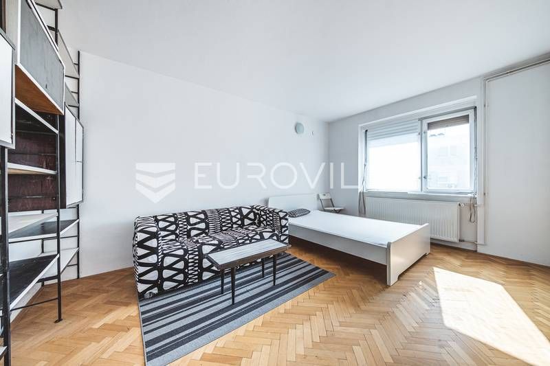 Wohnung zum Kauf 154.000 € 1 Zimmer 48 m²<br/>Wohnfläche 3.<br/>Geschoss Selska Tresnjevka - north 10110