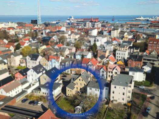 Haus zum Kauf 450.000 € 7 Zimmer 232,1 m² 669 m² Grundstück Cuxhaven 27472