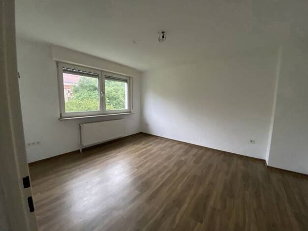 Wohnung zur Miete 542 € 1 Zimmer 32,9 m² frei ab 01.12.2026 Am Römerhof 12 Bockenheim Frankfurt am Main 60486