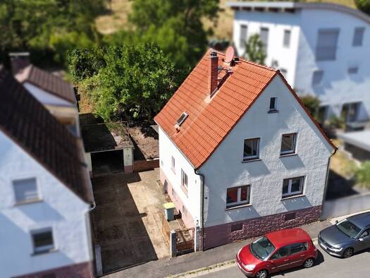 Einfamilienhaus zum Kauf 195.000 € 5 Zimmer 113 m² 445 m² Grundstück frei ab sofort Hain-Gründau Gründau 63584