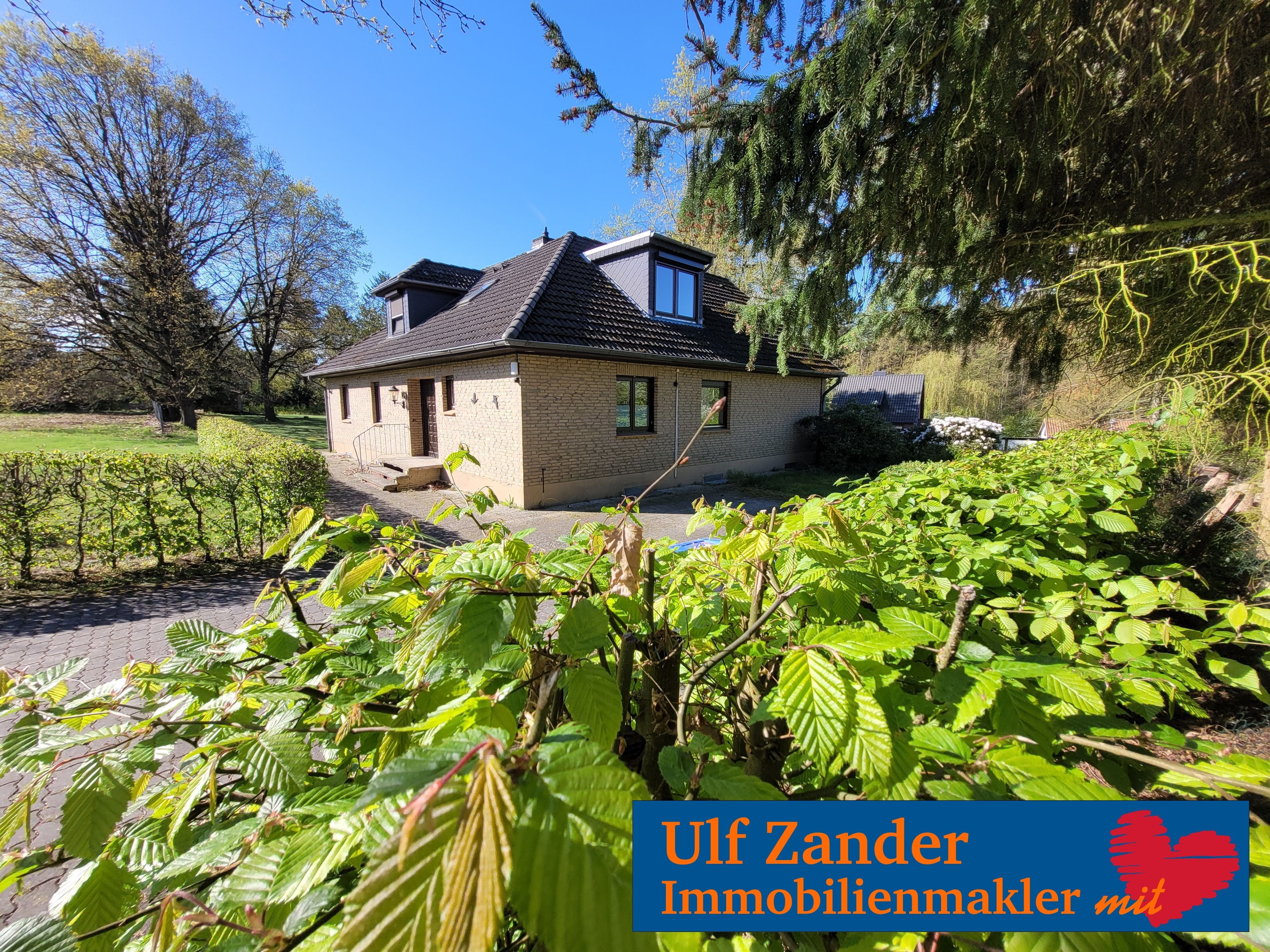 Haus zum Kauf 339.000 € 7 Zimmer 220 m²<br/>Wohnfläche 3.094 m²<br/>Grundstück ab sofort<br/>Verfügbarkeit Neustädter Str. Bodenteich Bad Bodenteich 29389