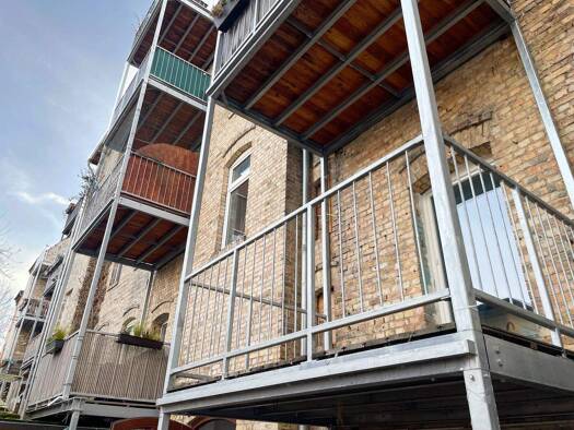 Wohnung zur Miete 400 € 2 Zimmer 54 m² 1. Geschoss Hafenstraße 42 Saaleaue Halle (Saale) 06108