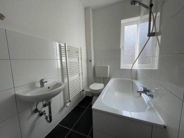 Wohnung zur Miete 409 € 3 Zimmer 60 m² 1. Geschoss Hohensalzaer Weg 5 Fedderwardergroden Wilhelmshaven 26388