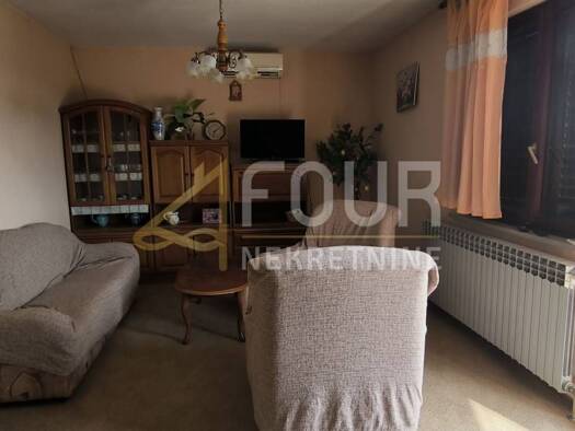 Haus zum Kauf 166.000 € 4 Zimmer 176 m² Juradi, Buzet Buzet