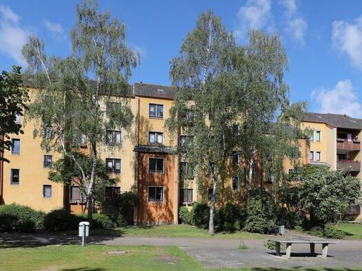 Wohnung zur Miete 519 € 3 Zimmer 79,7 m² 3. Geschoss frei ab 01.02.2026 Zwickauer Str. 9 Westhagen Wolfsburg 38444