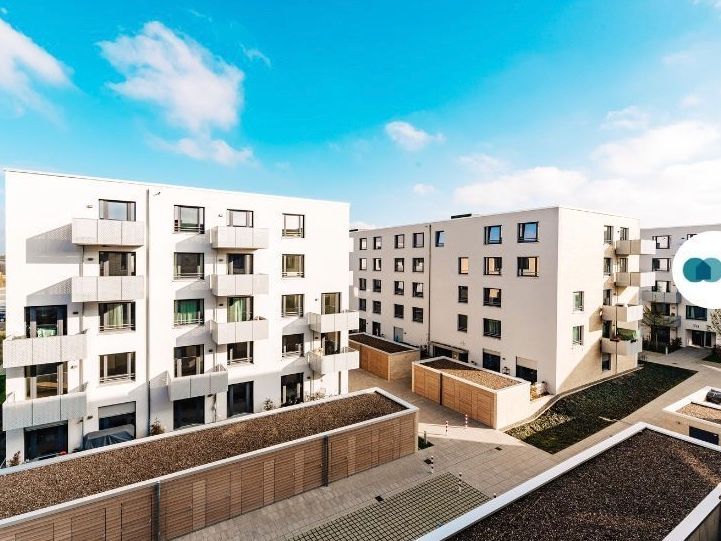 Wohnung zur Miete 1.070 € 3 Zimmer 97,6 m²<br/>Wohnfläche EG<br/>Geschoss 16.12.2024<br/>Verfügbarkeit Herzogin-Cecilie-Allee 6a Häfen - Handelshäfen Bremen 28217