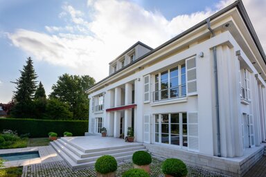 Villa zum Kauf 13 Zimmer 1.085 m² 3.042 m² Grundstück Buer Gelsenkirchen 45894