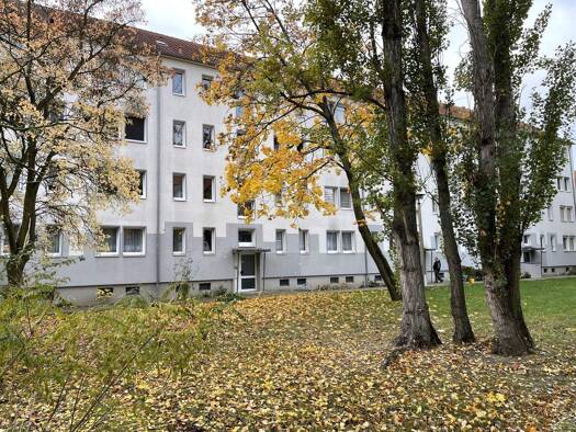 Wohnung zur Miete 323 € 2 Zimmer 46 m² EG Max-Lademann-Str. 13 Wolfen Bitterfeld-Wolfen 06766