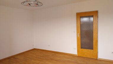 Apartment zur Miete 320 € 1 Zimmer 30 m² 3. Geschoss frei ab sofort Altdorf Altdorf bei Nürnberg 90518