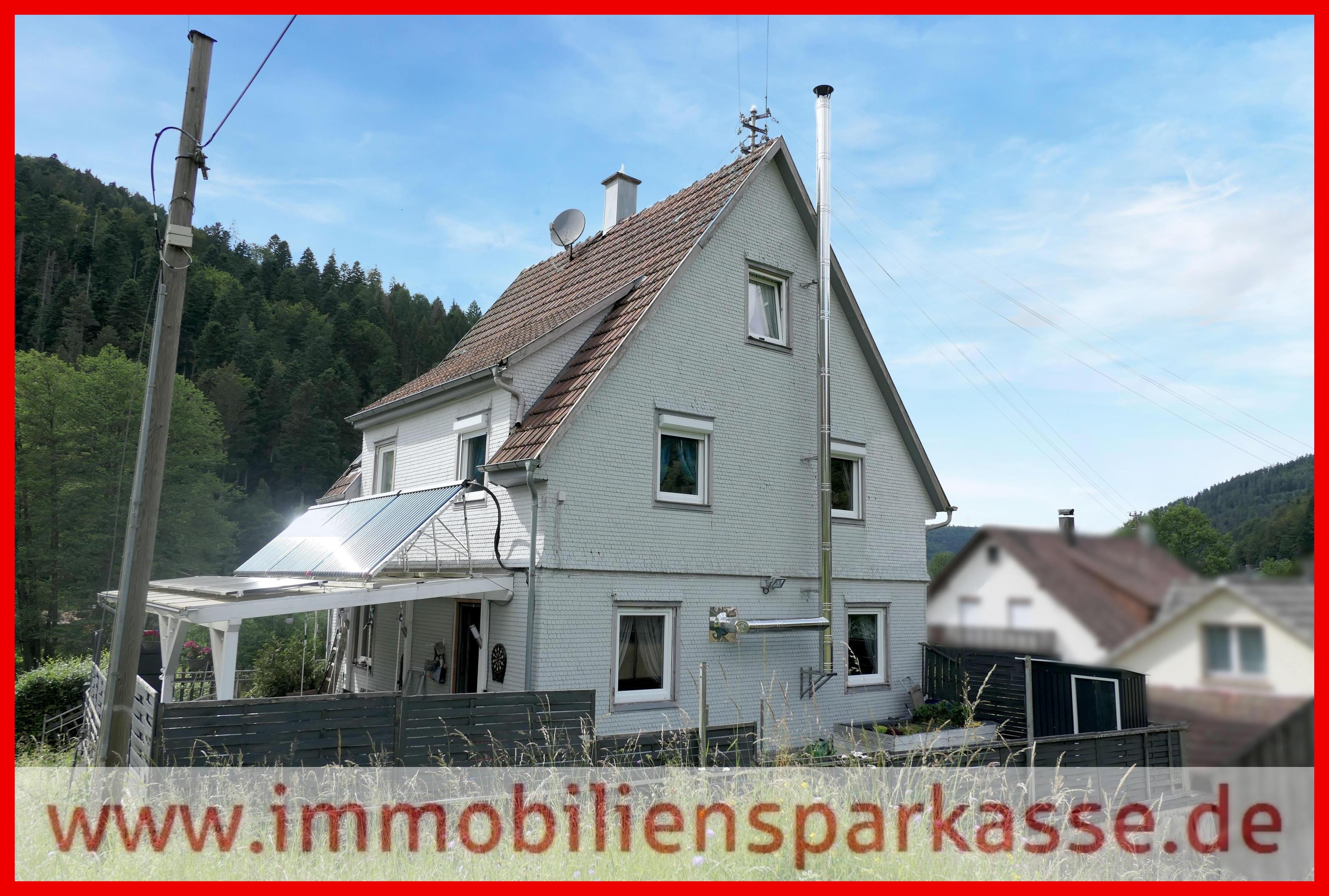 Einfamilienhaus zum Kauf 335.000 € 7 Zimmer 168 m²<br/>Wohnfläche 537 m²<br/>Grundstück Calmbach Bad Wildbad 75323