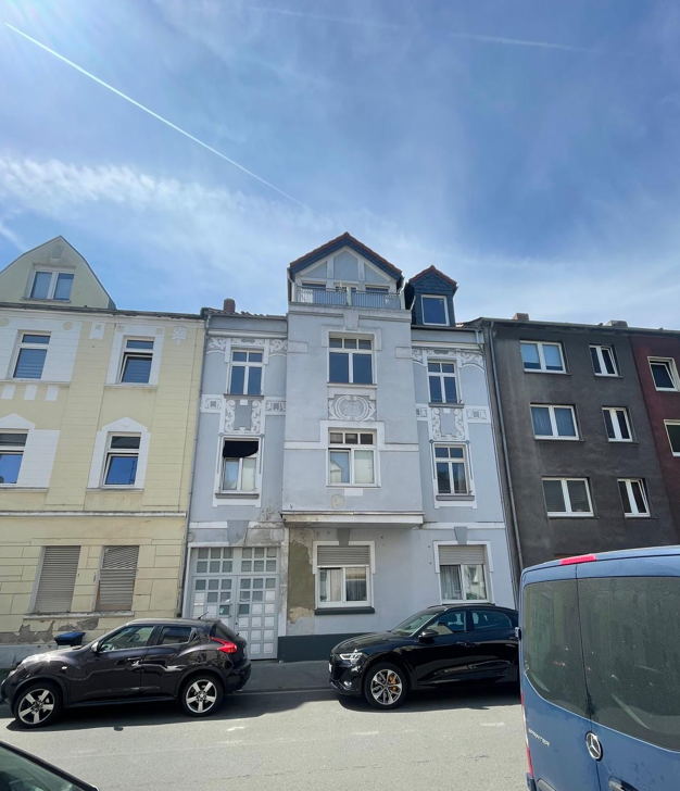 Haus zum Kauf 425.000 € 22,5 Zimmer 440 m² 328 m² Grundstück frei ab sofort Duisburg 47198