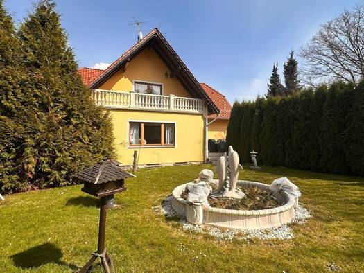 Einfamilienhaus zum Kauf 420.000 € 7 Zimmer 239,6 m² 2.409 m² Grundstück Zimmernsupra 99100