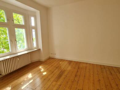 Wohnung zur Miete 900 € 5 Zimmer 114 m² 2. Geschoss frei ab sofort Friedenstr. 43 Dellviertel Duisburg 47053