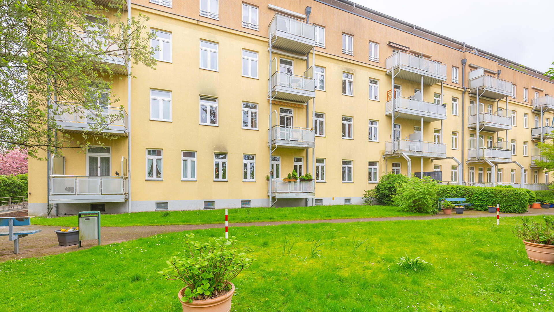 Property thumbnail 3