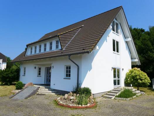 Mehrfamilienhaus zum Kauf 870.000 € 9 Zimmer 200 m² 680 m² Grundstück Nienhagen 18211