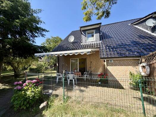Doppelhaushälfte zum Kauf 319.000 € 4 Zimmer 113 m² 350 m² Grundstück Benz Malente 23714