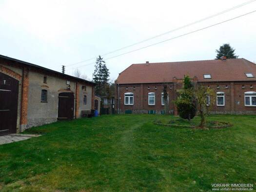 Einfamilienhaus zum Kauf 187.000 € 7 Zimmer 320 m² 2.550 m² Grundstück Groß Niendorf Groß Niendorf / Friedrichsruhe Dorf 19374