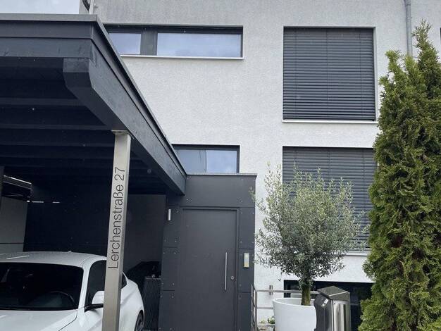 Doppelhaushälfte zur Miete 1.650 € 5 Zimmer 126 m² 120 m² Grundstück frei ab 01.11.2026 Oststadt Ulm 89073